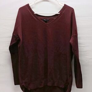 American Eagle Sweater Womens Size Large Burgundy V-Neck Lightweight GUC